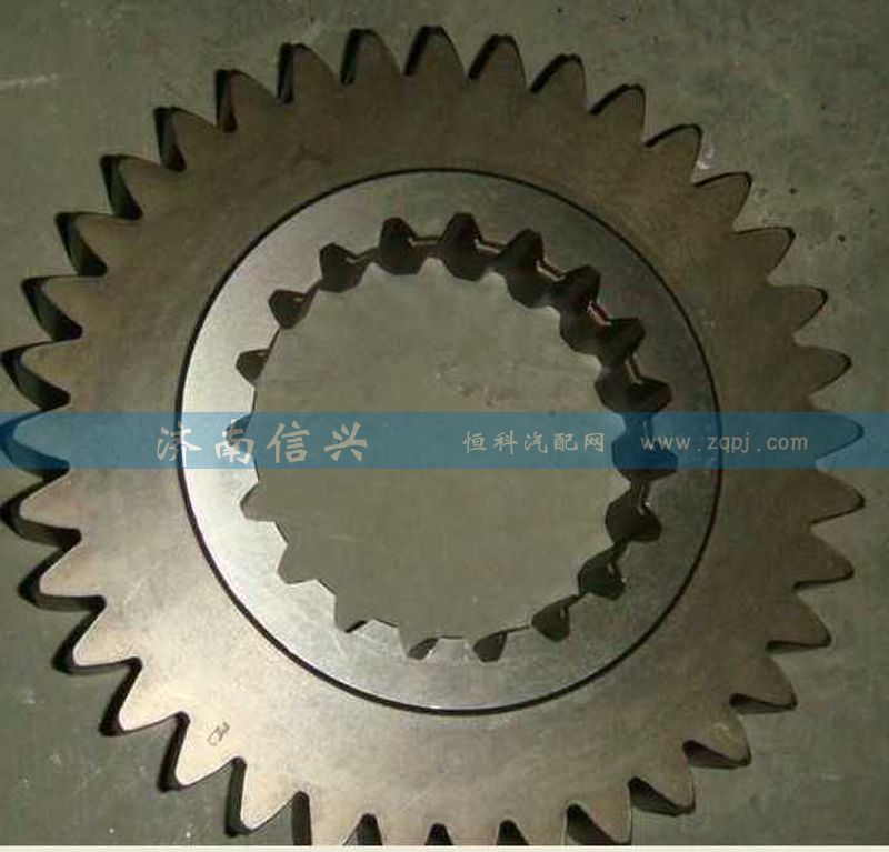 AZ2210040324,主軸四擋齒輪,濟南信興汽車配件貿易有限公司
